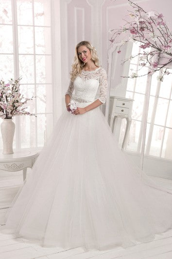 A Line Scalloped Neckline Long Sleeve Lace Top Tulle Dress with Crystal Detailing And Long Train