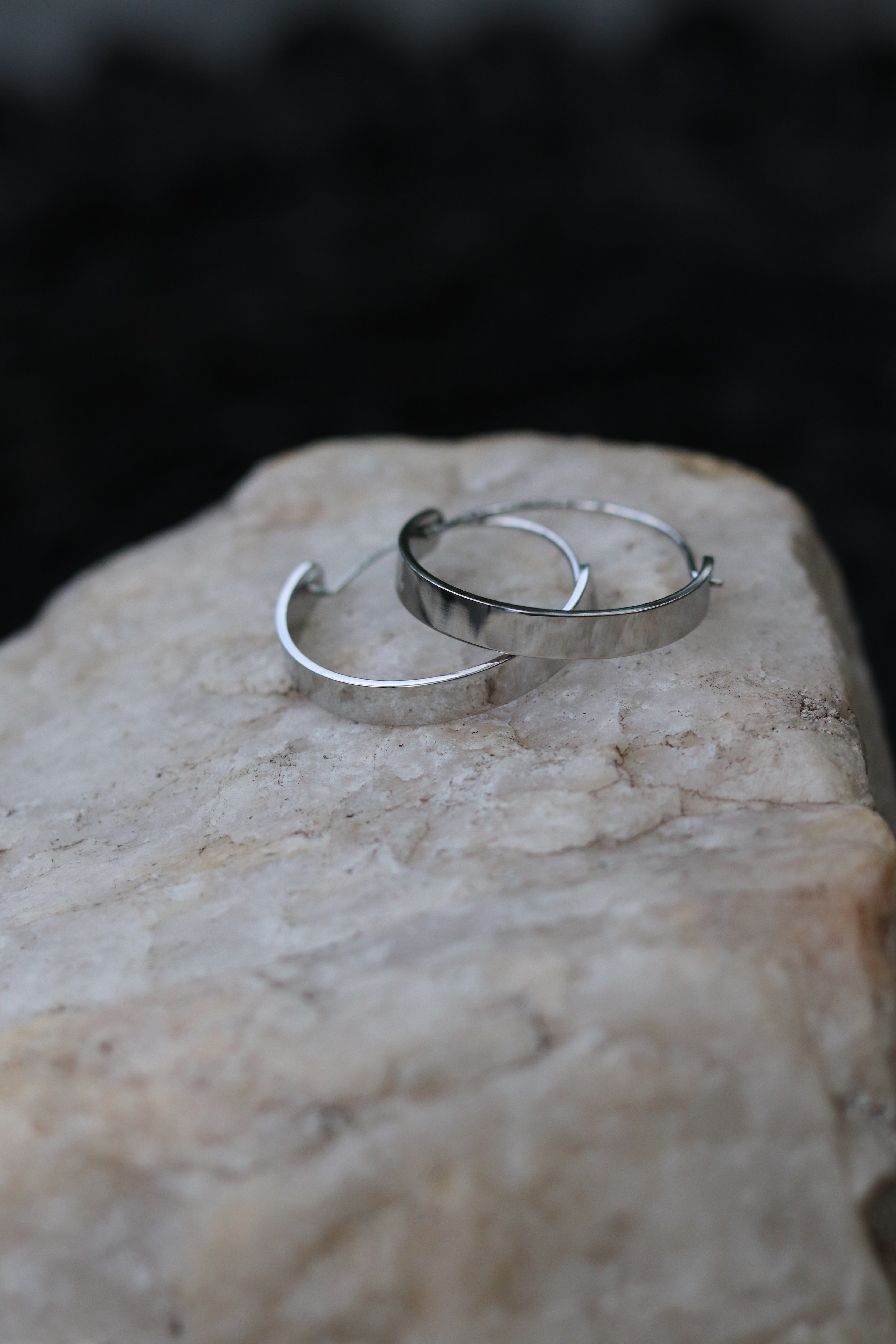 Edge Hoops Earrings - Water Proof (Silver and Gold)