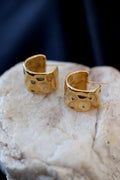 Avery Hoops - Wide Hammered Gold Hoop Earrings – 18K Gold Plated Stainless Steel Waterproof Statement Hoops