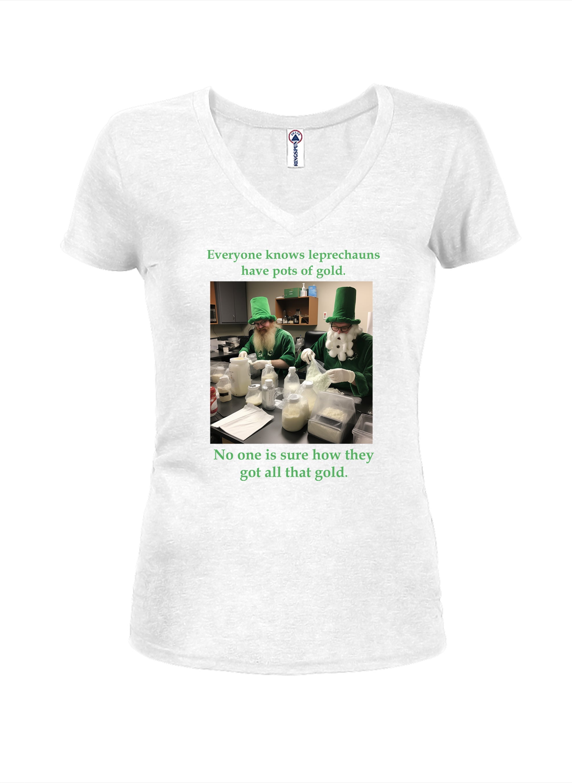 Everyone knows leprechauns have pots of gold T-Shirt