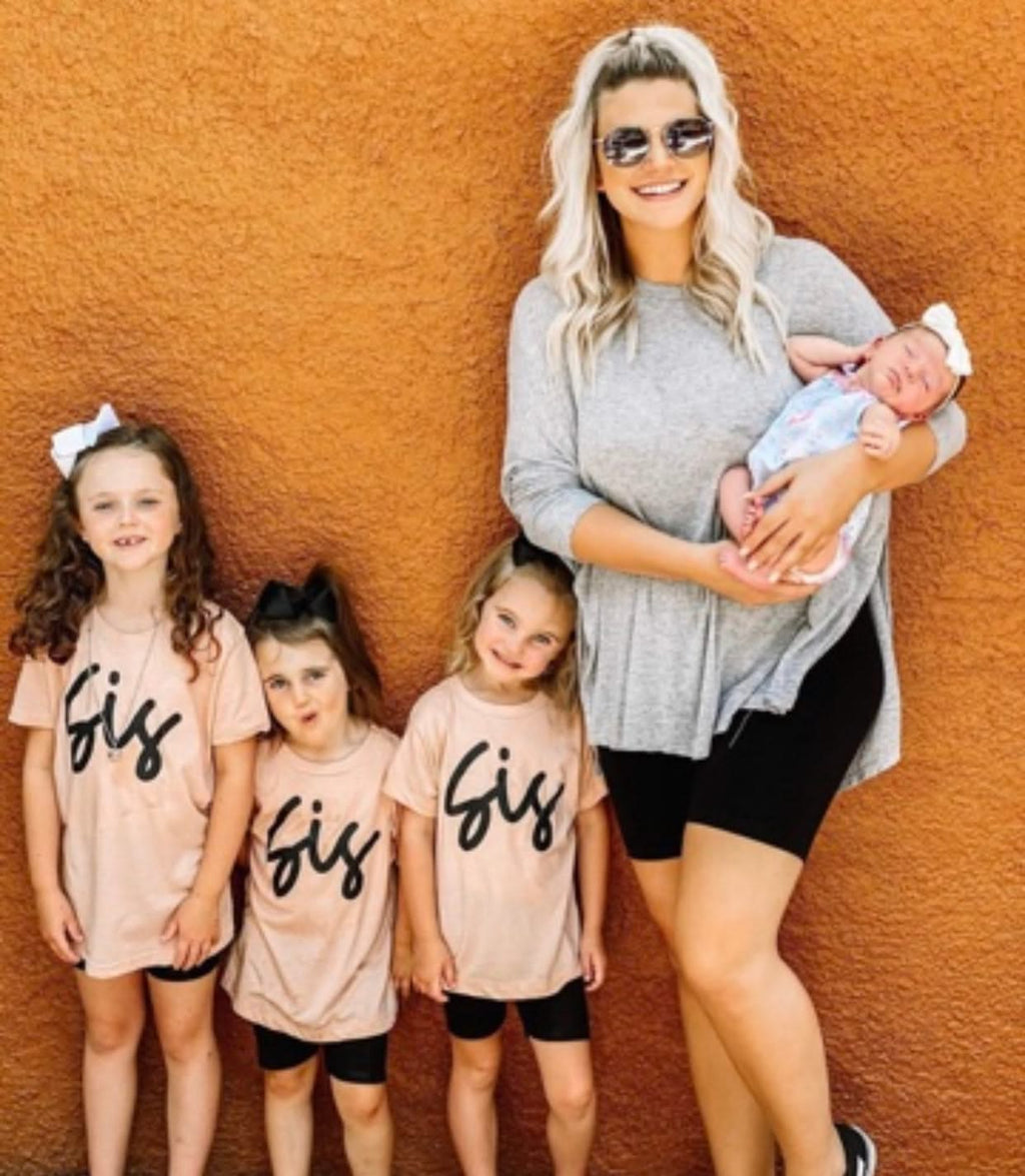 Sis (Cursive) - Child Tee