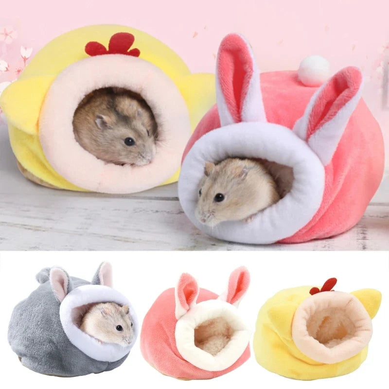 Windproof Plush Small Pet Nest — Warm Winter House for Hamsters, Gerbils, Mice & Sugar Gliders (12 x 10 x 9 cm / 4.72 x 3.93 x 3.54 in)