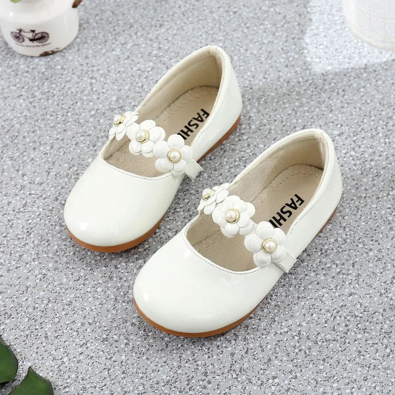 Girls Floral PU Leather Dress Flats with Flower Applique – Princess Party Shoes (EU Sizes 26–36)