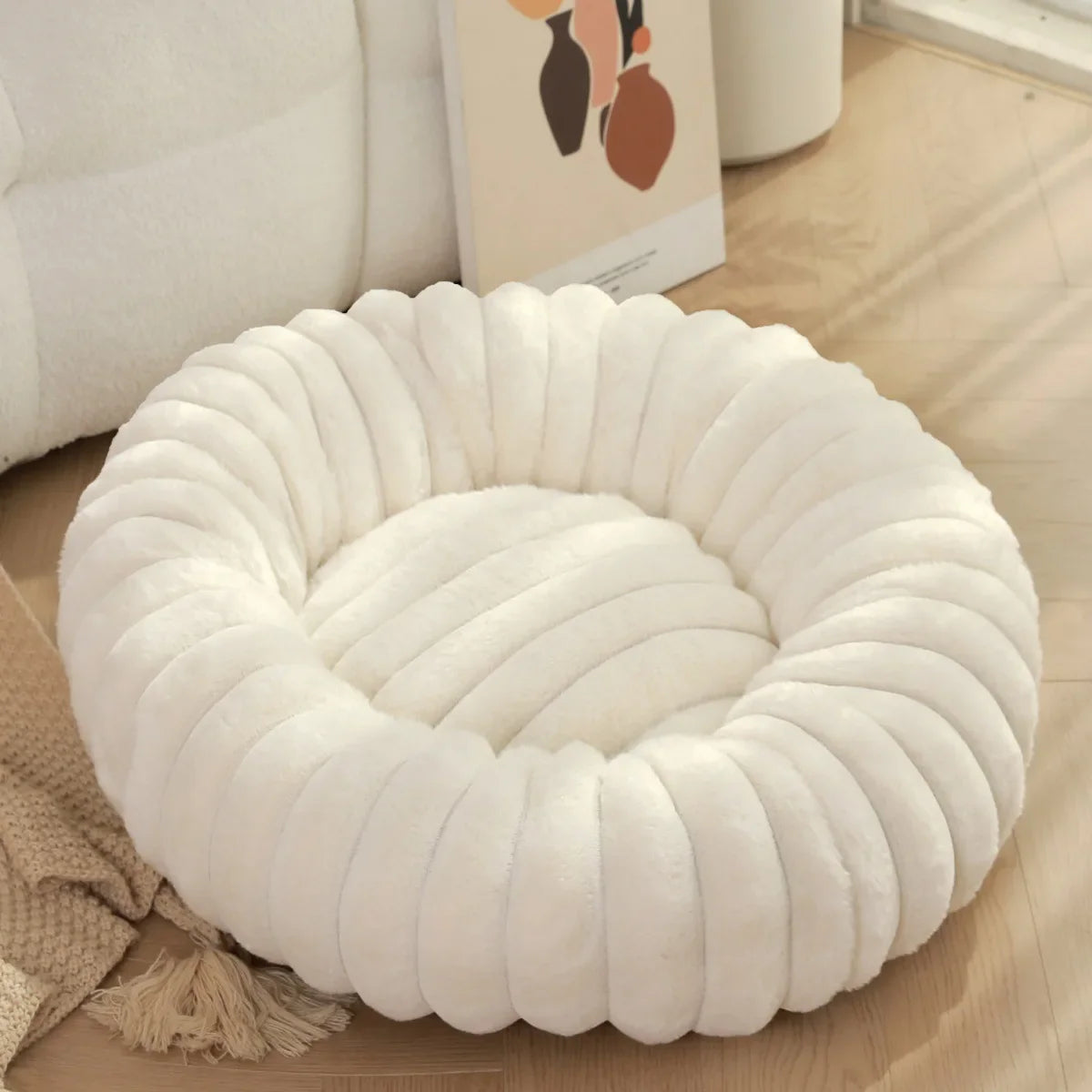 Large Round Pet Bed – Washable Faux Fur Dog & Cat Sofa, All-Season Cozy Plush