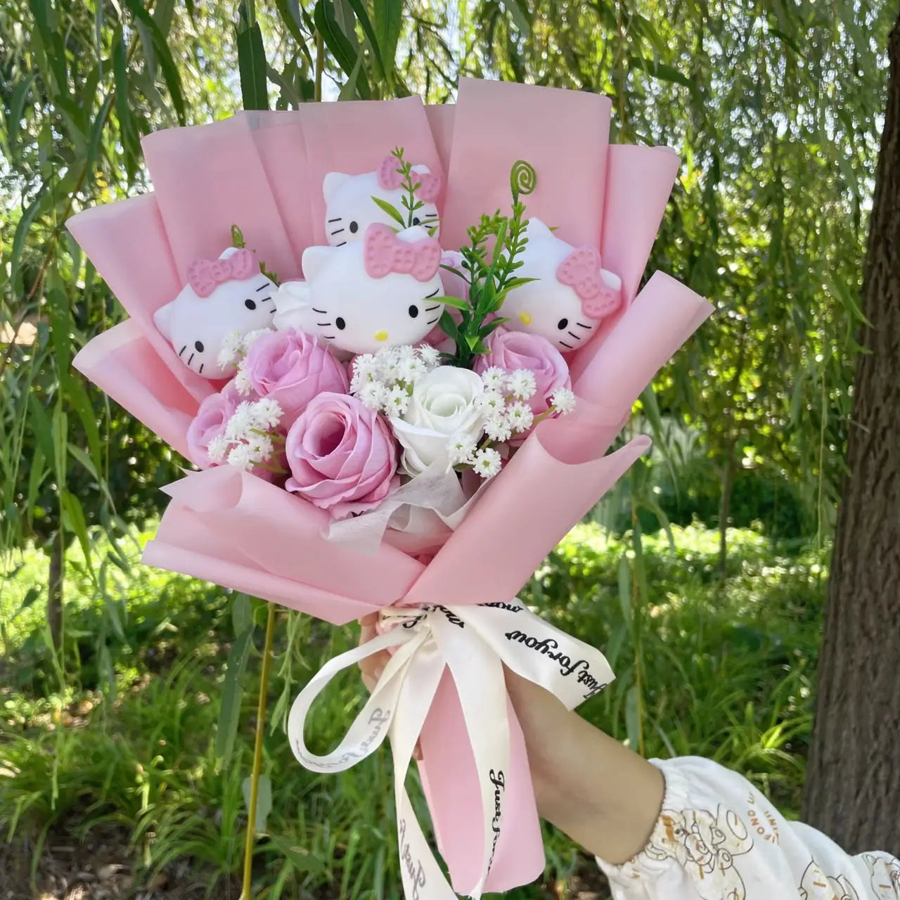 Kawaii Cat Plush Bouquet with Artificial Flowers — Cute Plush Doll Gift for Her, Valentine, Birthday, Graduation