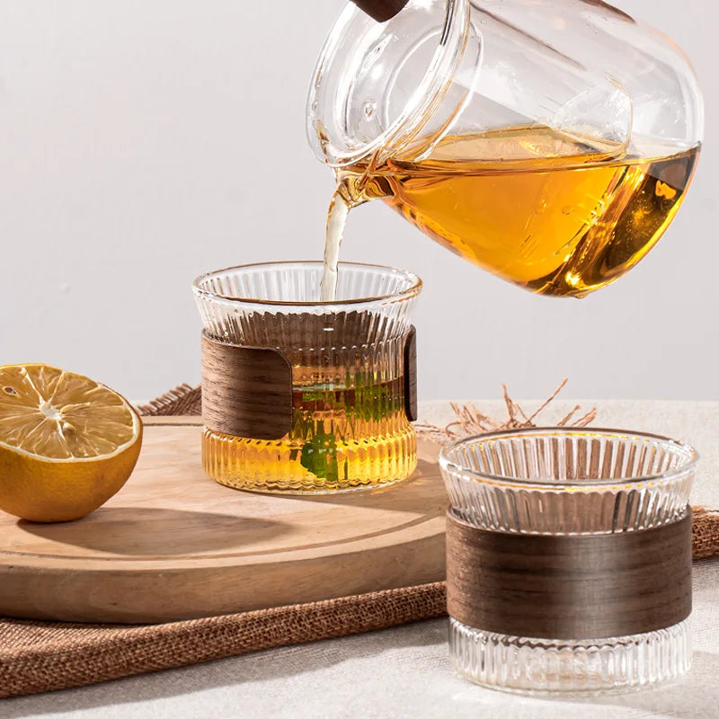 Japanese-Style Glass Coffee Mug with Walnut Sleeve – Kawaii Transparent Tea & Beer Cup