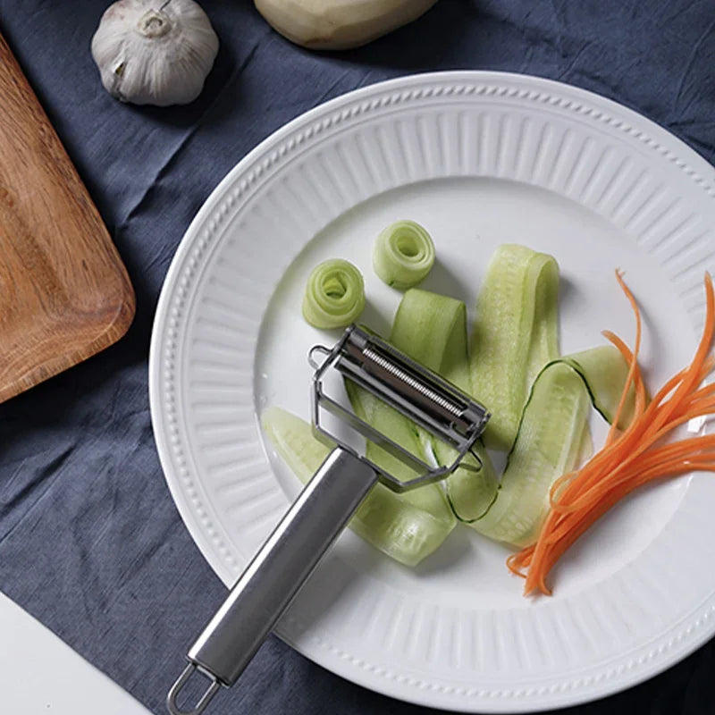 Multifunctional Stainless Steel Vegetable Peeler & Julienne Slicer for Potatoes, Carrots & Cucumbers
