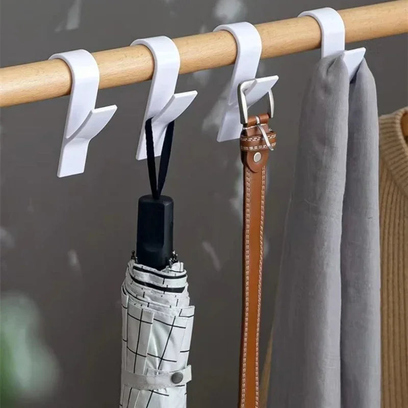 Bathroom Heated Radiator Towel Hooks — Rail Hangers & Clips for Towels, Scarves & Clothes