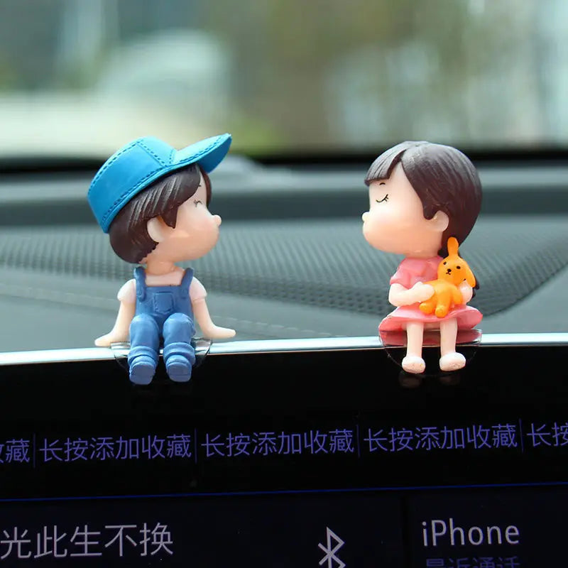 Cute Cartoon Couple Car Dashboard Figurines - Romantic Balloon Ornament Car Interior Gift