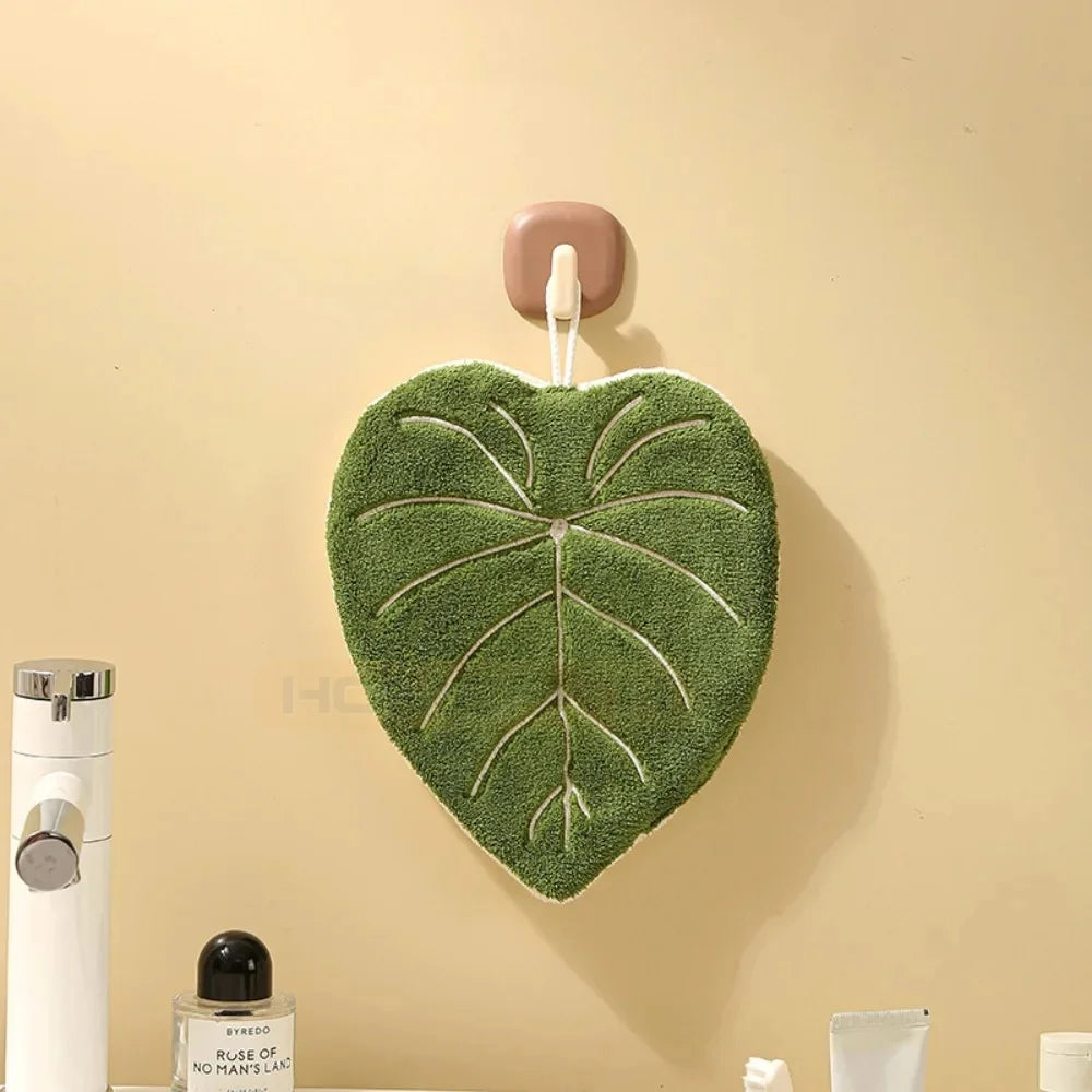 Leaf Double-Layer Hanging Hand Towel Thick Absorbent Coral Fleece 25 x 23 cm (9.84 x 9.06 in) for Kitchen & Bathroom