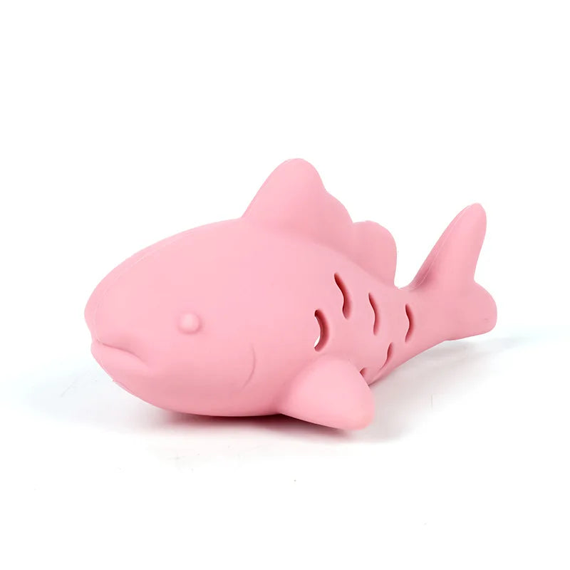 Fish-Shaped Silicone Cat Toy with Treat Dispenser — Bite-Resistant Teeth-Cleaning Chew Toy for Kittens