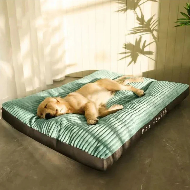 Warm Dog Bed Pet Sofa Winter Mat for Halloween and Christmas — Cozy Puppy Basket (Medium & Large)