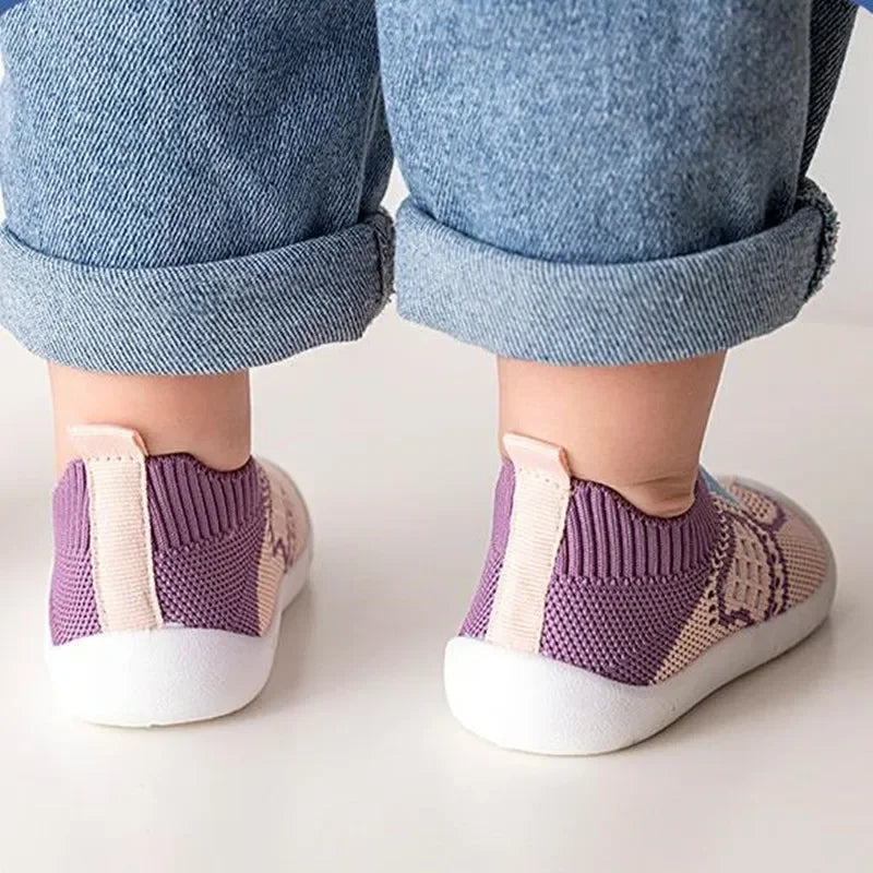 Baby Anti-Slip Breathable First Walker Crib Socks with Rubber Sole (11.5–15.5 cm / 4.5–6.1 in)