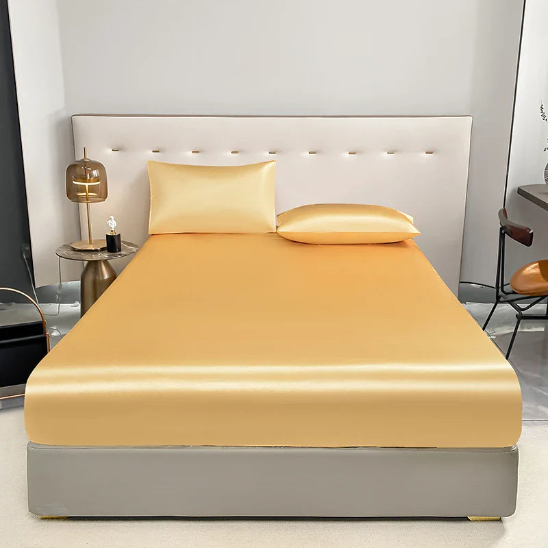 Waterproof Fitted Mattress Sheet with Elastic Band – Anti-Slip Polyester, Fits 20–30 cm (8–12 in) Mattresses, Multiple Sizes, Black/Gold/White