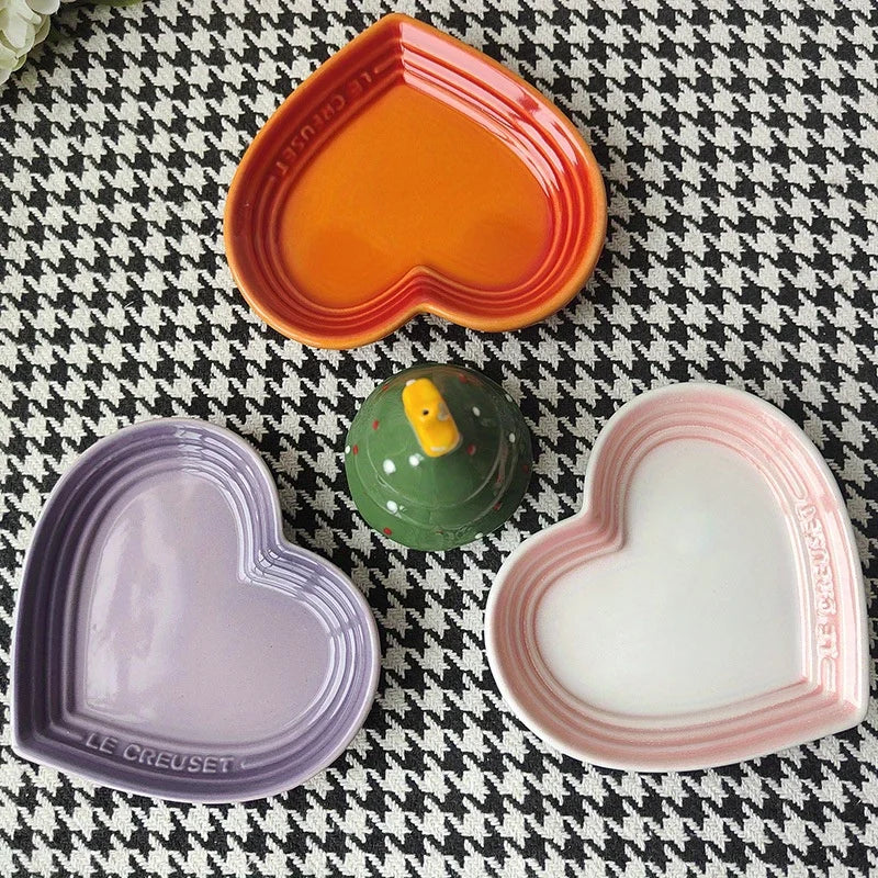 Heart-Shaped Ceramic Pet Bowl 12 cm (4.7 in) – Wide Anti-Vomiting Design for Small Cats & Dogs