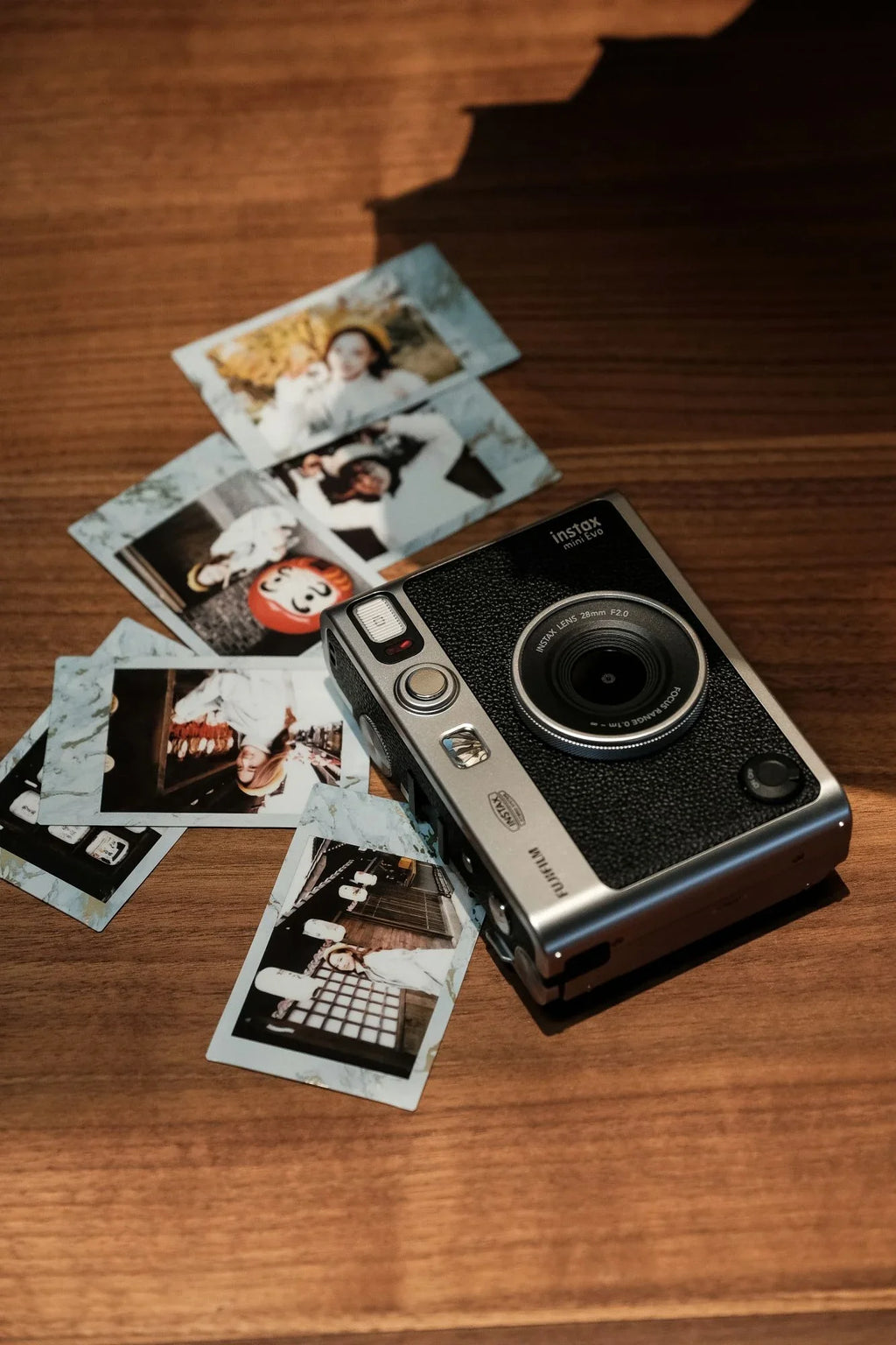 Retro Instant Film Camera Black/Brown Bare Metal – Compatible with 3-Inch (76 mm) Instant Film
