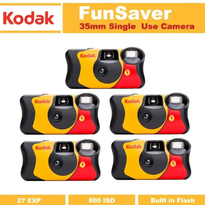 Single-Use Disposable Film Camera — 27/39 Exposures, ISO 800, Built-In Manual Flash
