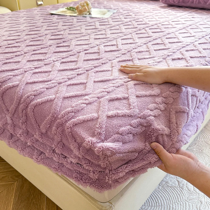 Winter Coral Fleece Fitted Sheet with Elastic Skirt - Thick Fluffy Warm Mattress Cover (Single/Queen/King)