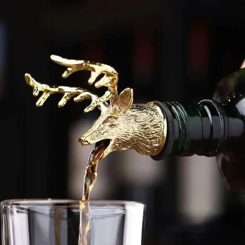 Deer Head Zinc Alloy Wine Pourer & Bottle Stopper — Stag Wine Aerator with Silicone Seal, Fits 18–22mm Bottles