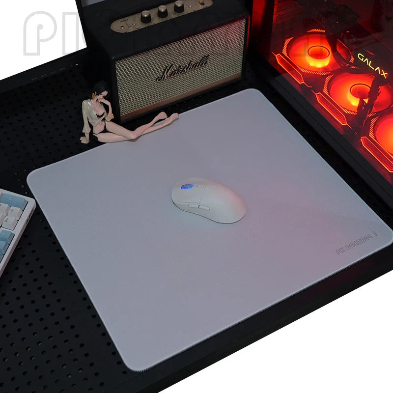 Professional Gaming Mouse Pad — Speed & Control Desk Mat, Natural Rubber Anti‑Slip, Stitched Edge, Washable