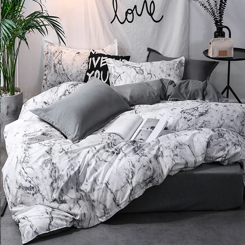 3-Piece Duvet Cover Set with 2 Pillowcases – 100% Polyester Printed Quilt Cover for Single/Double/Queen/King Beds
