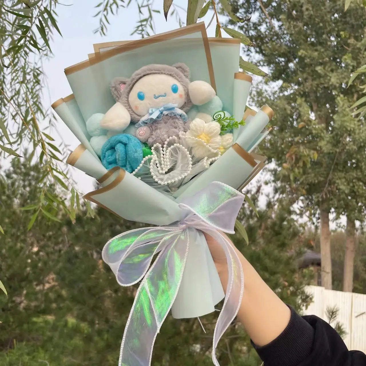 Kawaii Cat Plush Bouquet with Artificial Flowers — Cute Plush Doll Gift for Her, Valentine, Birthday, Graduation