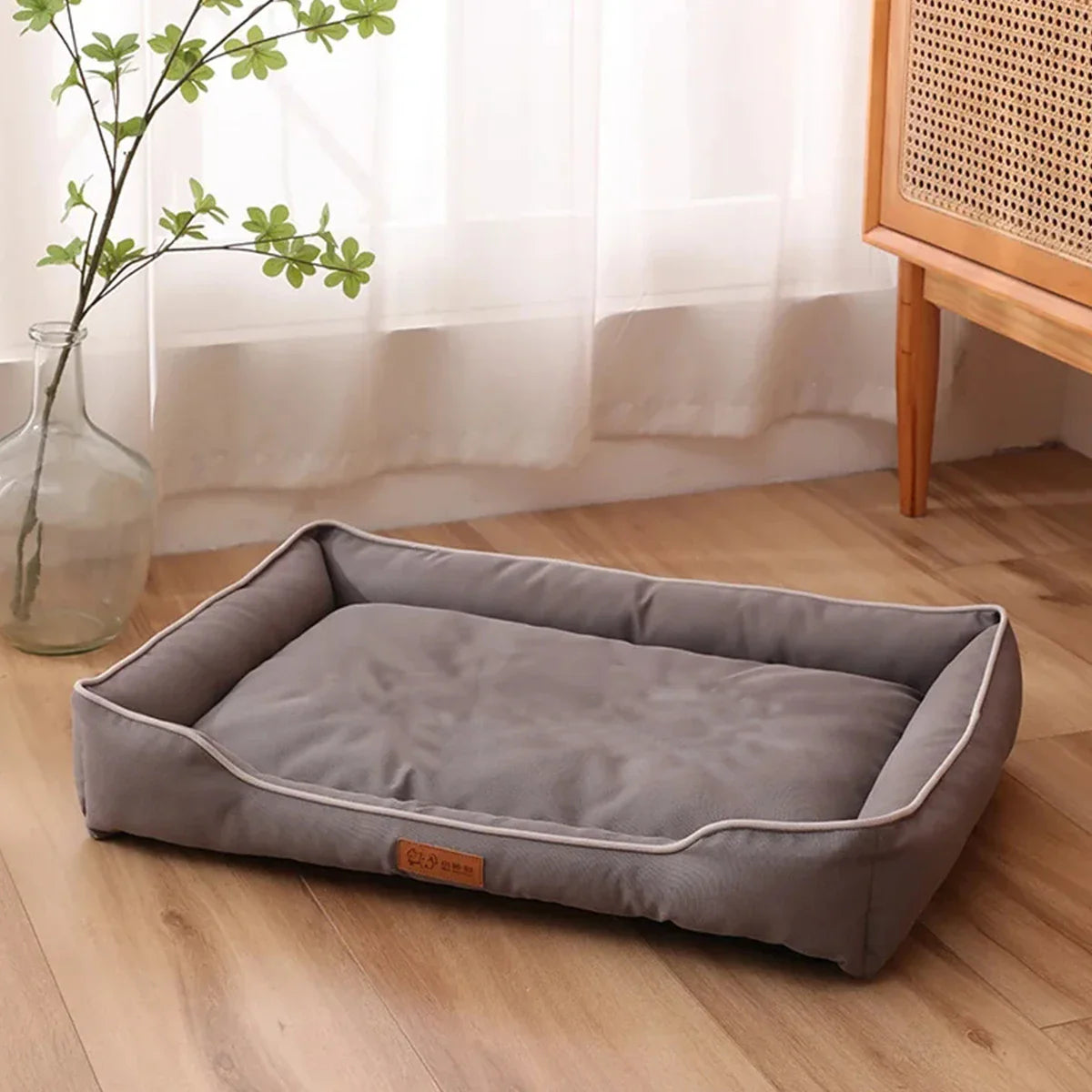Four-Season Square Pet Bed Waterproof Thickened Bite-Resistant Dog & Cat Sofa Mattress – Sizes S-XXL (36–100 cm / 14–39 in)