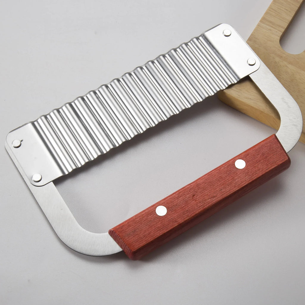 Stainless Steel Crinkle Potato Cutter with Wooden Handle – Wavy Knife for Chips & Vegetables
