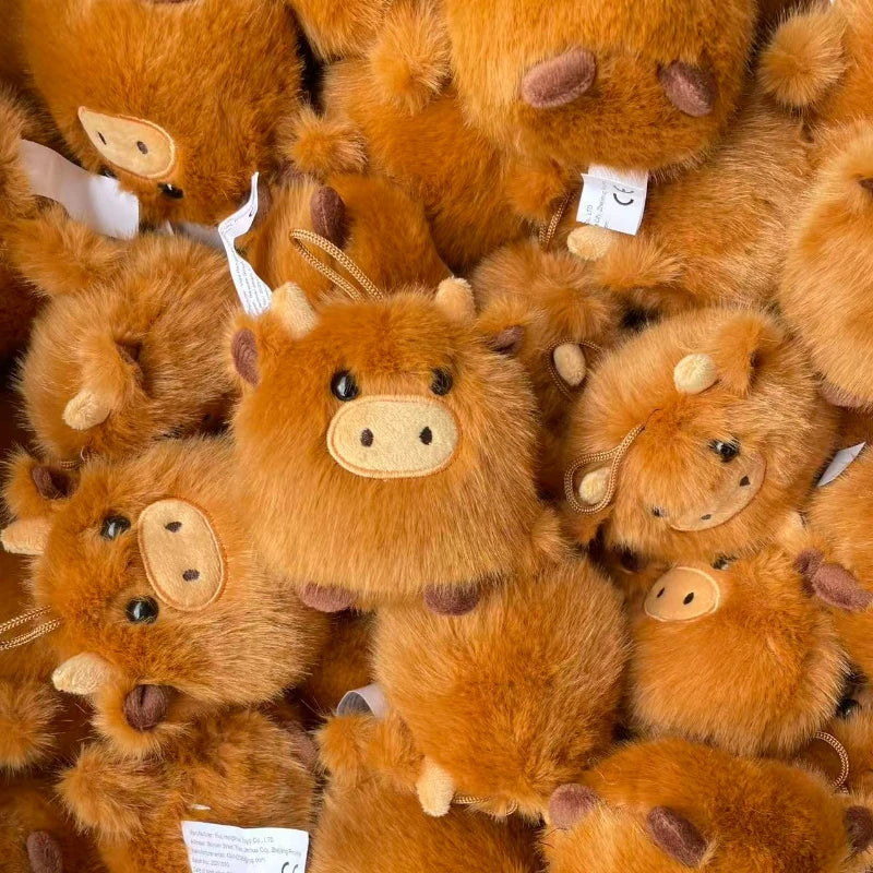Kawaii Scottish Highland Cow Plush Keychain, Mini Stuffed Animal Car Ornament, Super Soft Plush Pendant, Christmas Gift