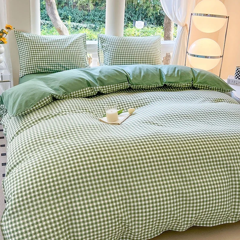 Kawaii Bear Floral Duvet Cover Bedding Set – 3PC/4PC Duvet Cover, Bed Sheet & Pillowcases | Full Queen King (Multiple Sizes)