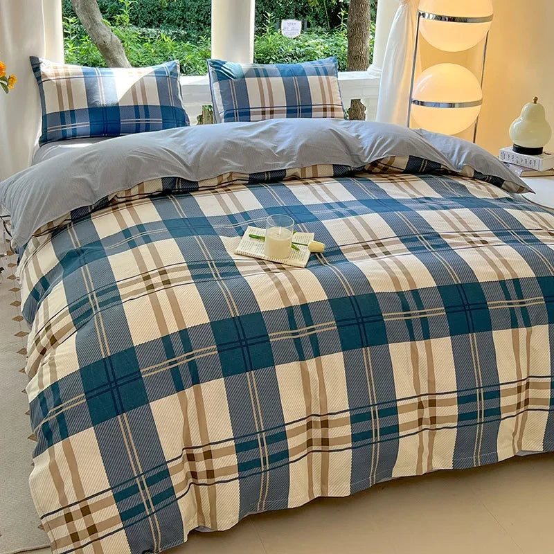 Kawaii Bear Floral Duvet Cover Bedding Set – 3PC/4PC Duvet Cover, Bed Sheet & Pillowcases | Full Queen King (Multiple Sizes)