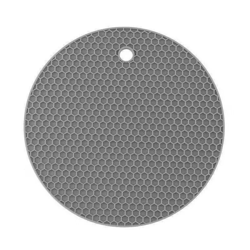 Silicone Heat-Resistant Trivet Mat 7 in (17.8 cm) Round Non-Slip Pot Holder & Countertop Protector - 1-Pack