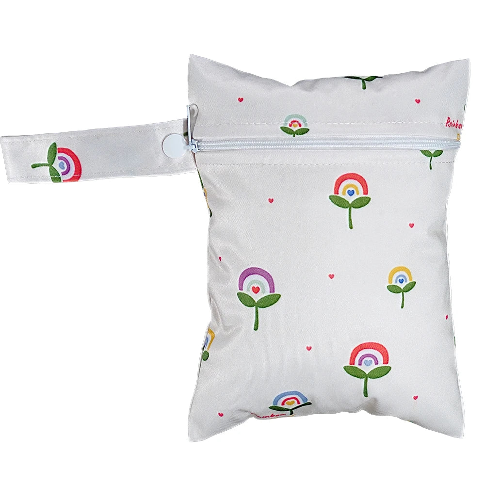 Waterproof PUL Wet/Dry Diaper Bag 20 x 25 cm (7.9 x 9.8 in) Travel Stroller Mini Handbag with Zipper