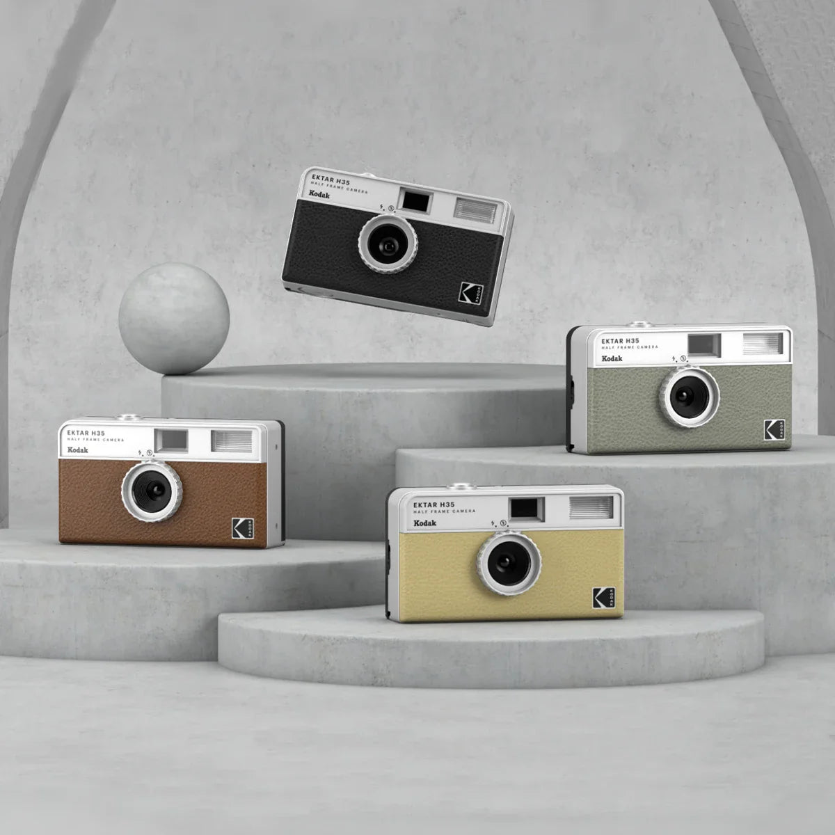 Half-Frame 35mm Film Camera with Built-In Flash – Pocket Compact Film Camera, 2x Exposures, 4 Colors