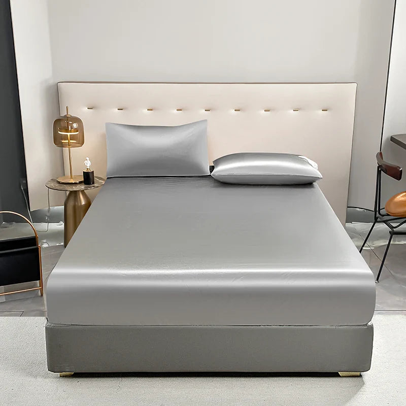 Waterproof Fitted Mattress Sheet with Elastic Band – Anti-Slip Polyester, Fits 20–30 cm (8–12 in) Mattresses, Multiple Sizes, Black/Gold/White