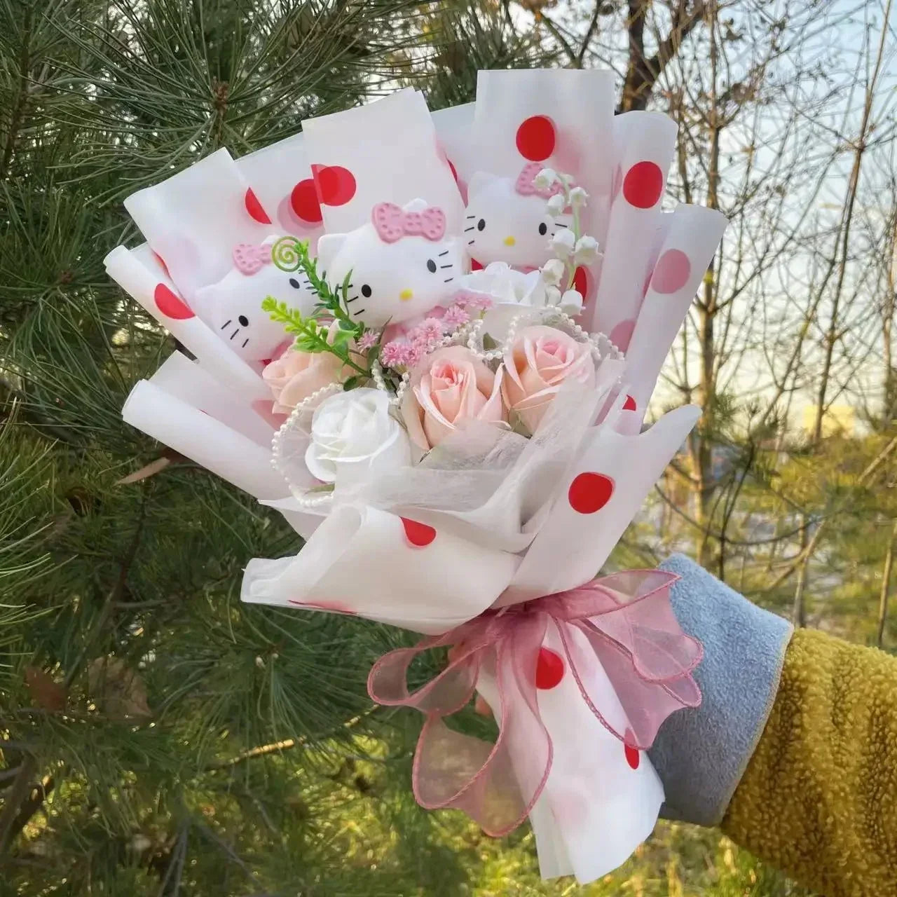 Kawaii Cat Plush Bouquet with Artificial Flowers — Cute Plush Doll Gift for Her, Valentine, Birthday, Graduation