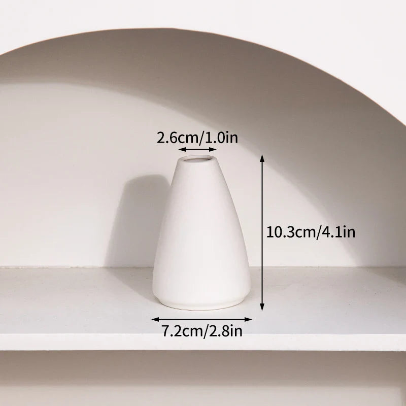 White Ceramic Bud Vase Nordic Matte Decorative Vase for Home Living Room Tabletop Flower Arrangements Photo Props