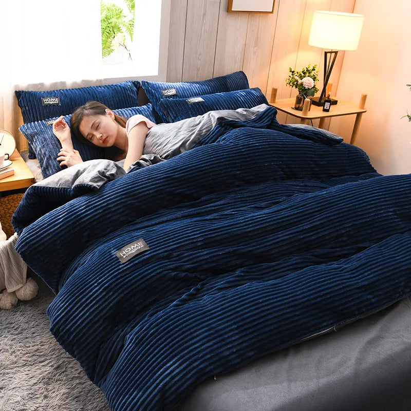 Thick Velvet Duvet Cover Set with 2 Pillowcases - Warm Winter Comforter Cover, Available 150×200 to 220×240 cm (59×79 to 87×94 in)
