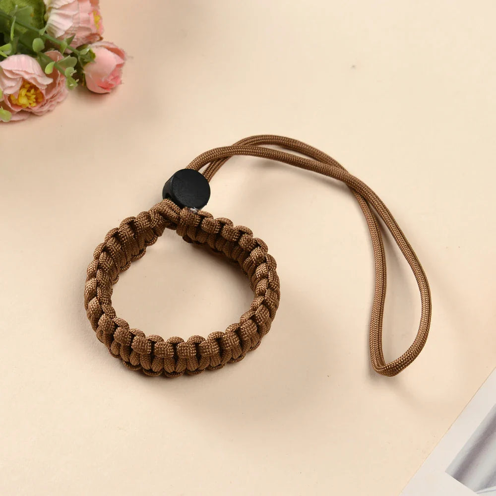 Hands-Free Dog Leash Wrist Strap 22cm (8.6 in) Adjustable Anti-Fall Wristband for Retractable Leashes, Small to Large Dogs & Puppies