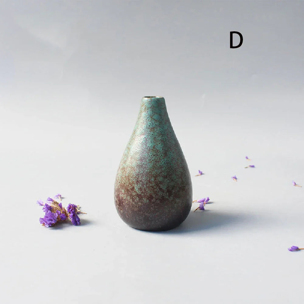 Ceramic Small Flower Bud Vase - Minimalist Japanese-Style Tabletop Home Decor