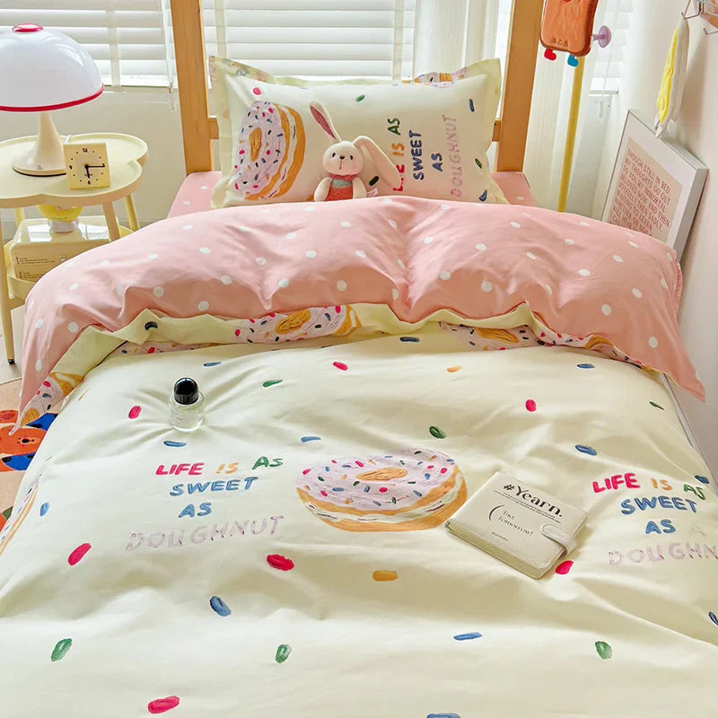 3-Piece Printed Quilt Set for Women – Japanese Korean Cartoon Bedding (1 Quilt + 2 Pillowcases)
