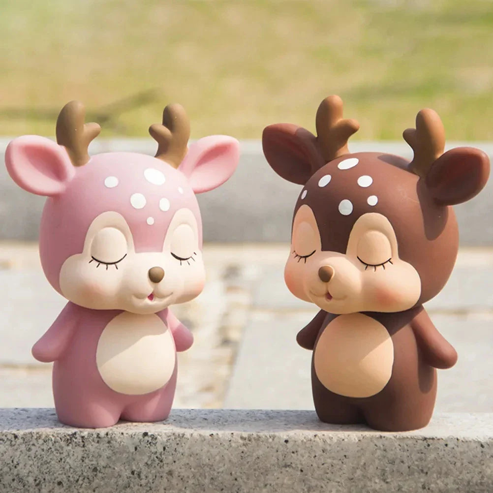 Cute Cartoon Deer Piggy Bank Coin Jar – Large Money Savings Box, 7.6 x 6.06 x 3.94 in (19.3 x 15.4 x 10 cm) – Gift for Kids & Adults