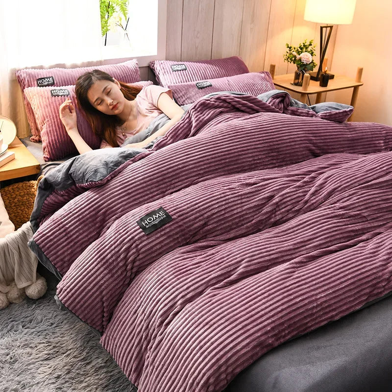 Thick Velvet Duvet Cover Set with 2 Pillowcases - Warm Winter Comforter Cover, Available 150×200 to 220×240 cm (59×79 to 87×94 in)