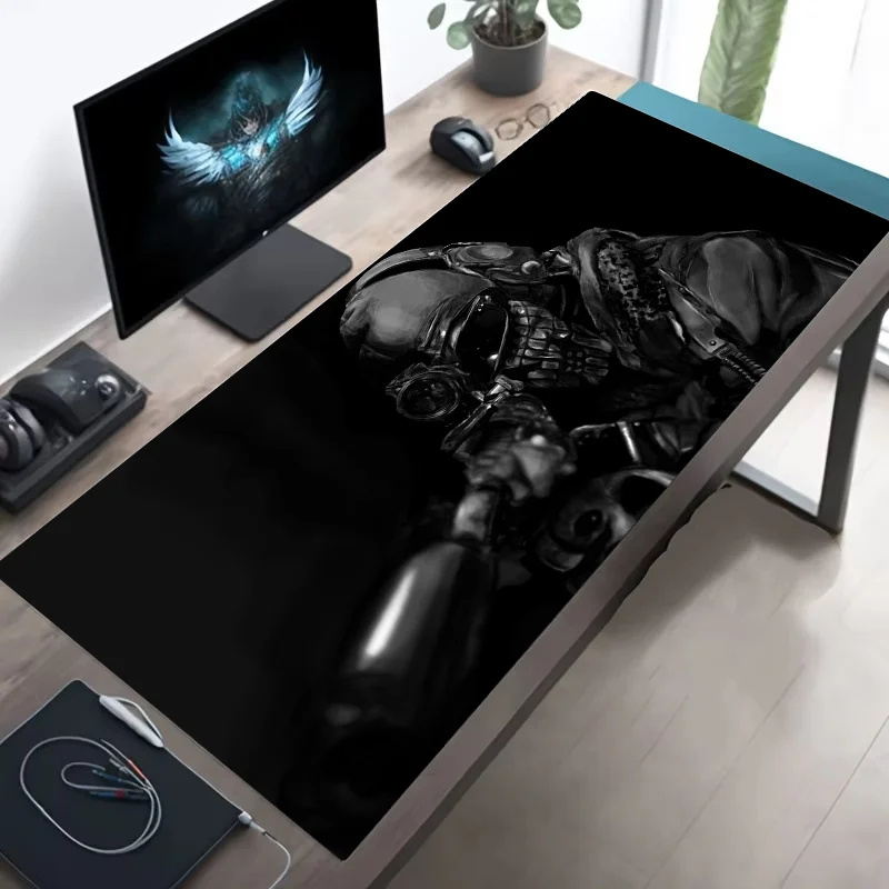 XXL Tactical Soldier Mouse Pad - Non-Slip Stitched Gaming Desk Mat for PC & FPS Gamers
