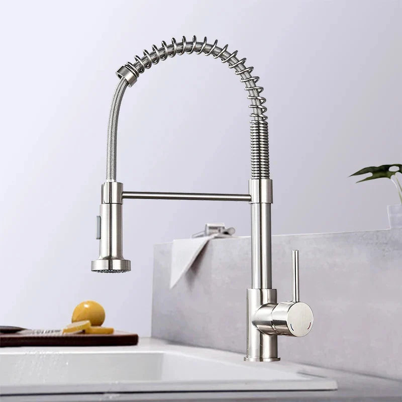 Brushed Nickel Pull-Down Kitchen Faucet, Deck-Mounted Mixer Tap, 360° Swivel, Stream & Spray, Single-Handle Hot/Cold
