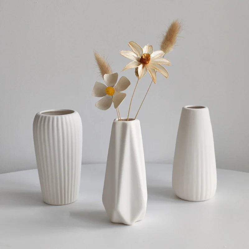 Ceramic Decorative Vase for Dried Flowers & Hydroponic Plants, Modern Table Ornament for Living Room Bedroom Office