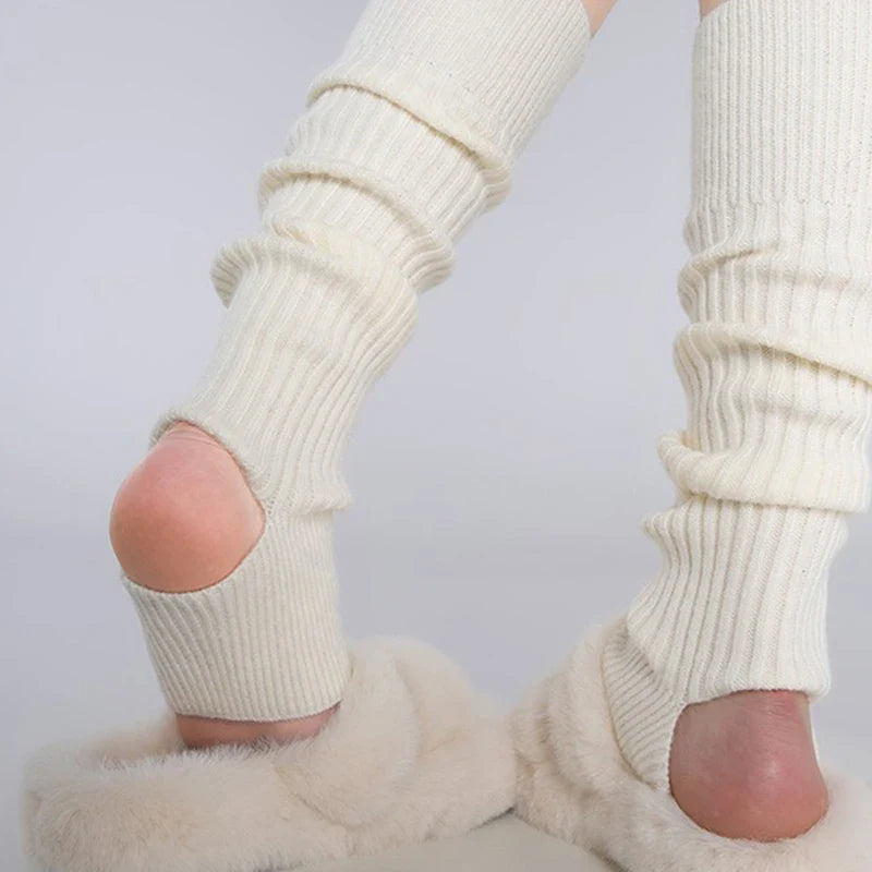 Stirrup Over-the-Calf Knitted Socks & Leg Warmers — 41 cm (16 in) Long Boot Cuffs for Women, Unisex