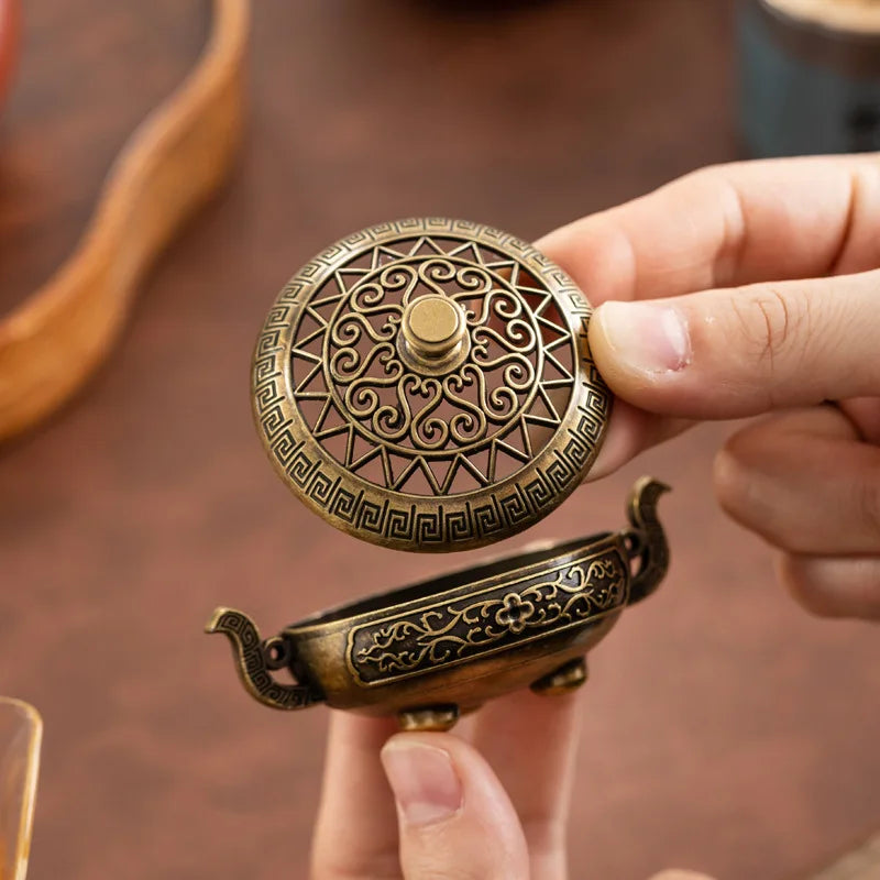 Mini Copper Incense Burner - Hollow Three-Legged Desktop Aromatherapy Plate (2.99 x 2.28 x 1.85 in / 7.6 x 5.8 x 4.7 cm)