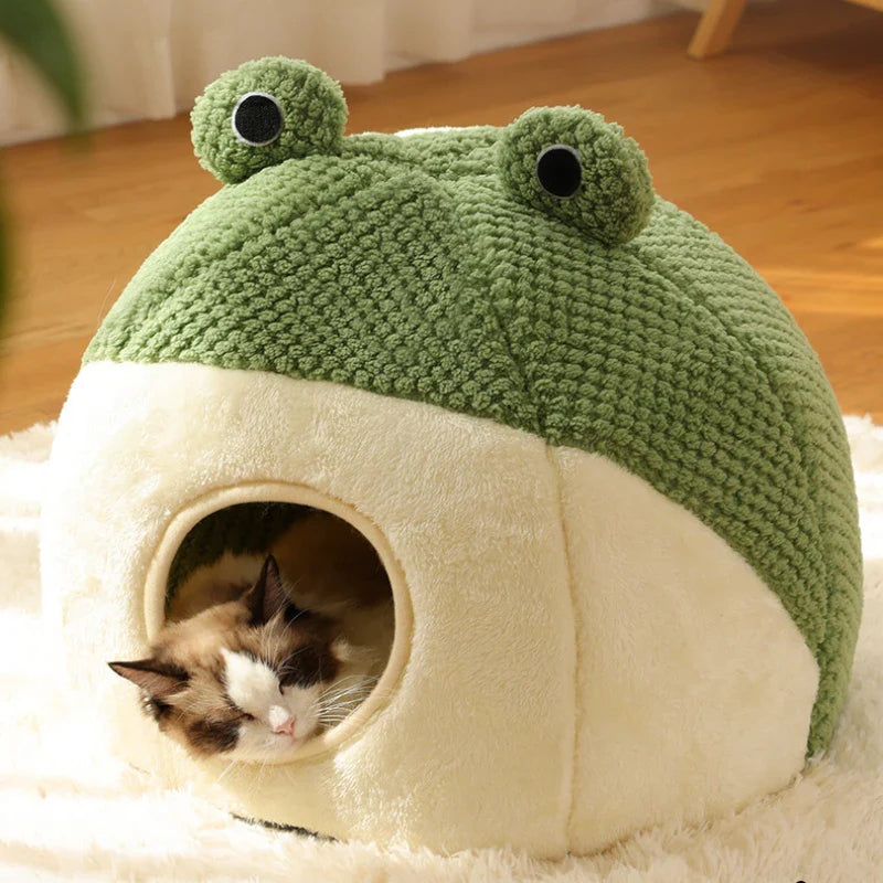 Frog-Shaped Semi-Enclosed Plush Pet Bed – Warm Cat House & Small Dog Den, Cozy Kitten Puppy Nest
