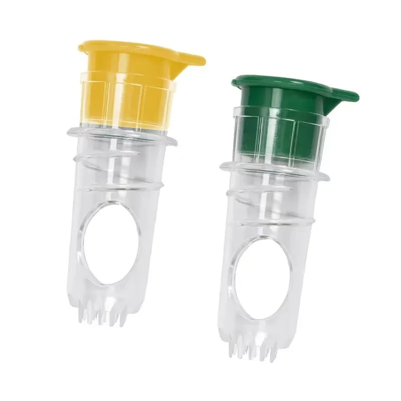Portable Mini Manual Citrus Juicer - Handheld Lemon, Lime & Orange Squeezer (3.15 x 1.38 in / 8 x 3.5 cm)